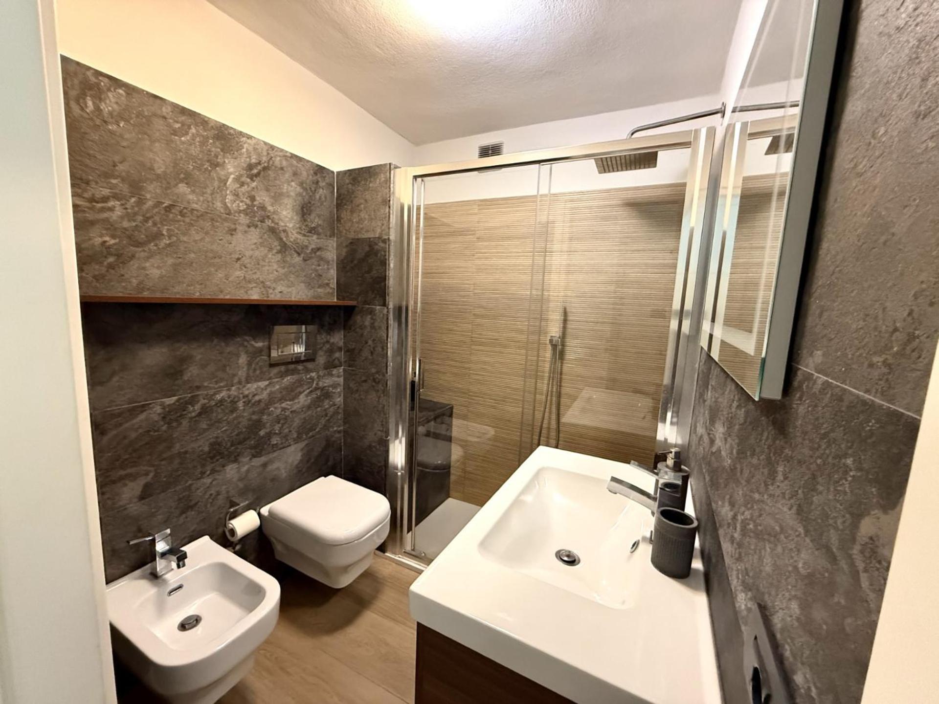 Urban Jungle - Attico Vista Duomo Apartment มิลาน ภายนอก รูปภาพ